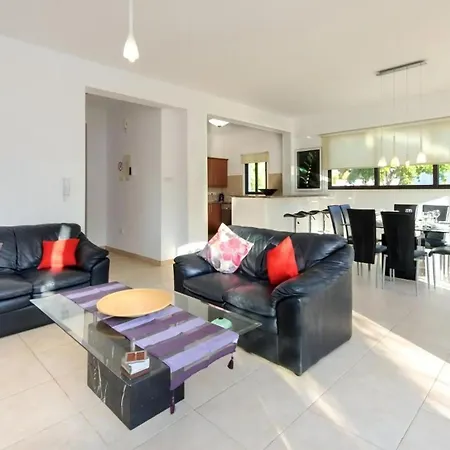 Ferienvilla Av6 * Protaras